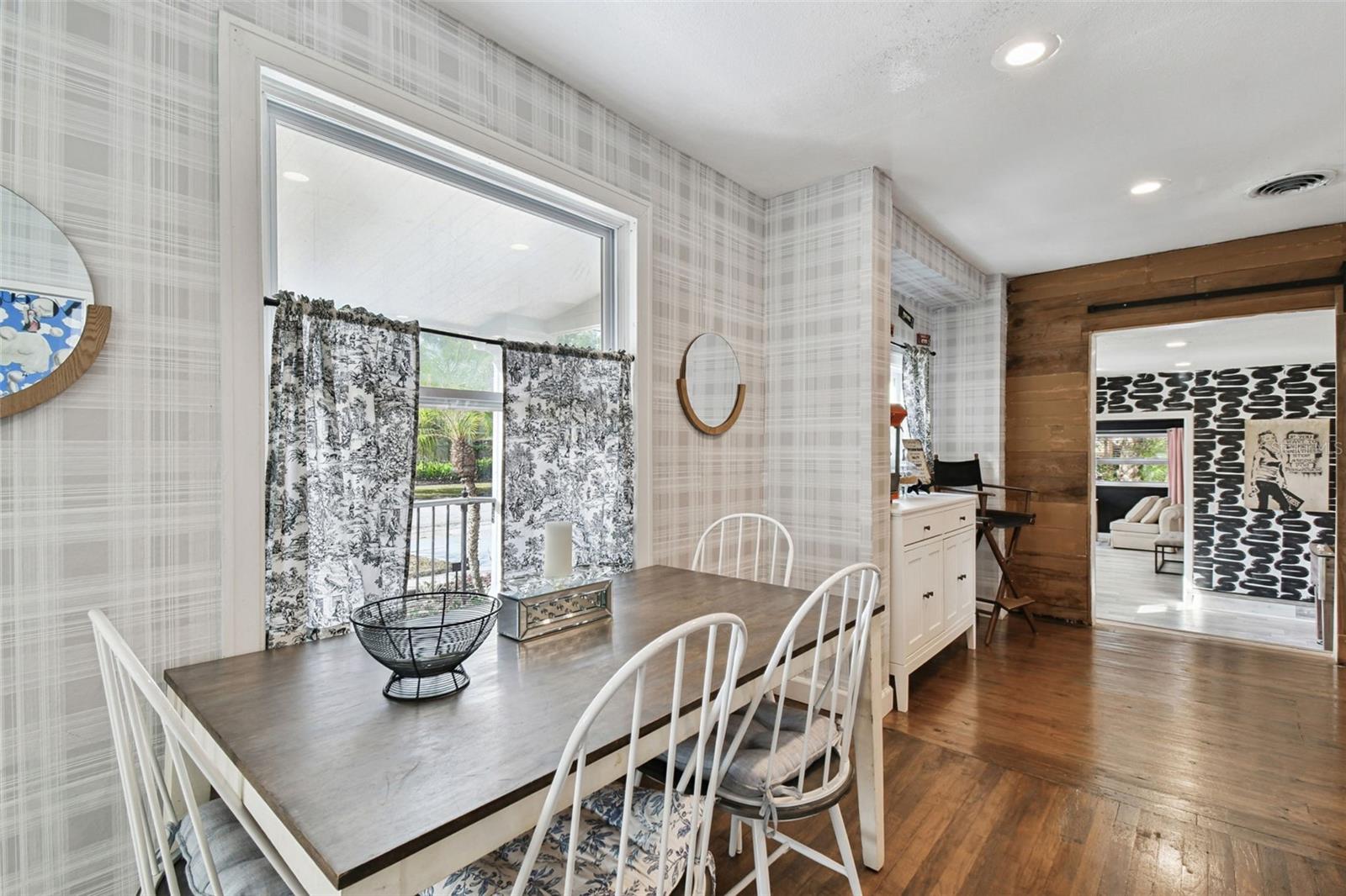 Image 20 of 56 For 3319 Paul Avenue