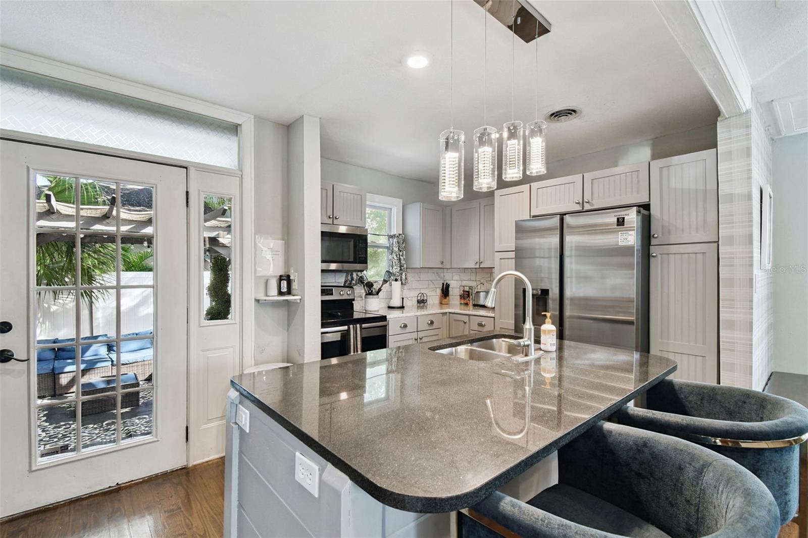 Image 24 of 56 For 3319 Paul Avenue