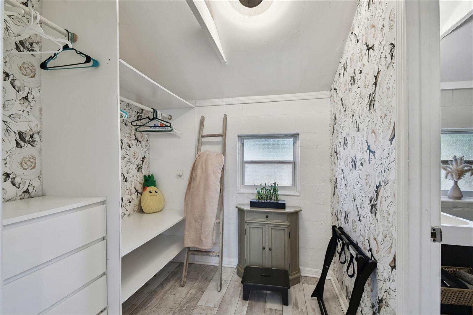 Image 41 of 56 For 3319 Paul Avenue