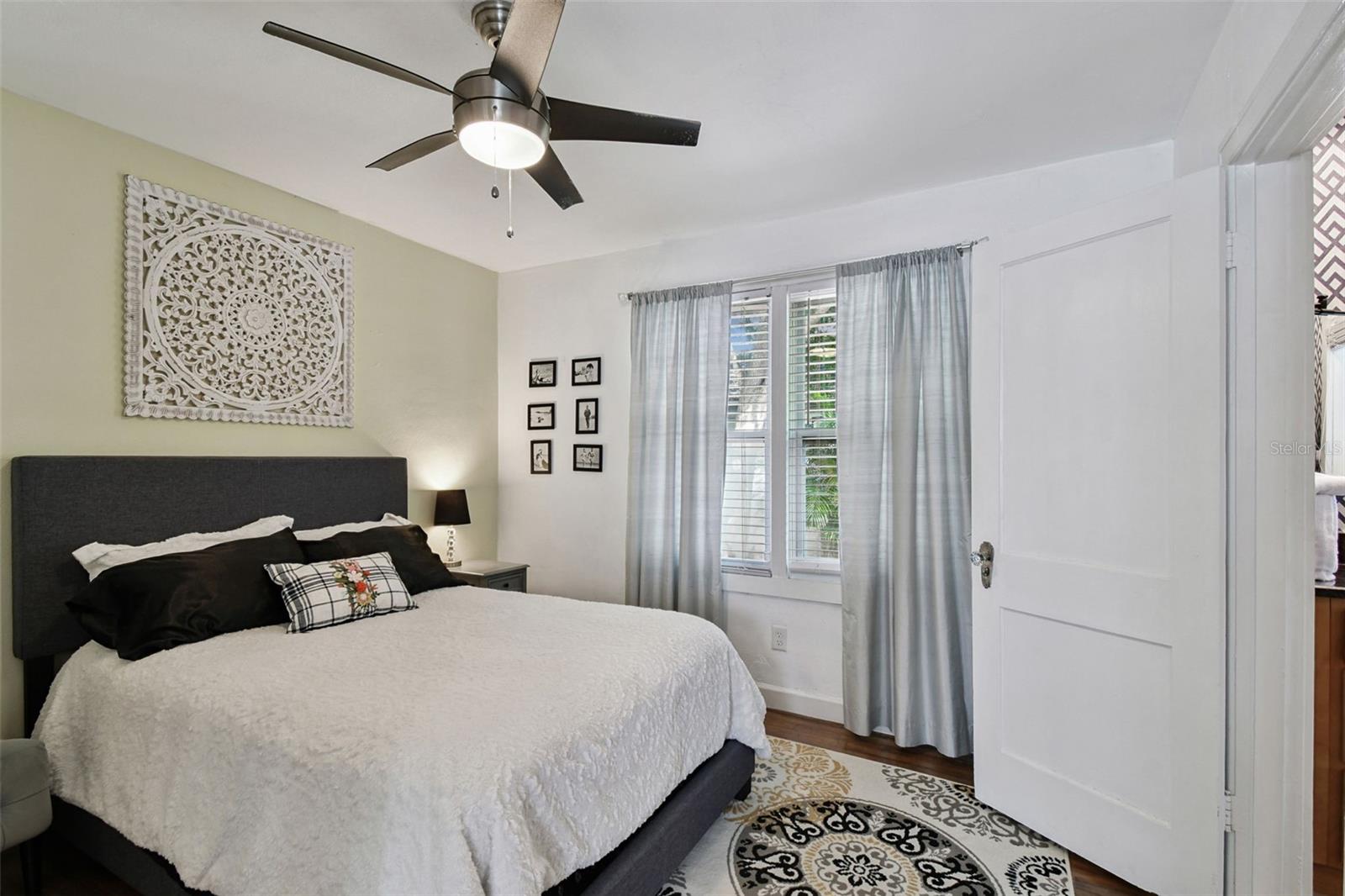 Image 7 of 56 For 3319 Paul Avenue