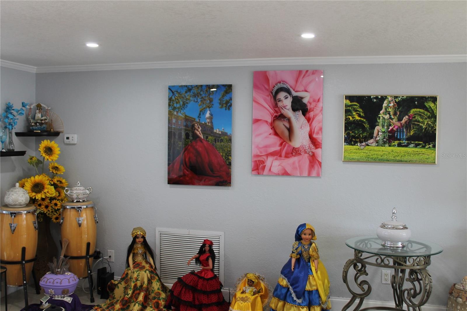 Listing photo id 6 for 9006 Lunar Lane