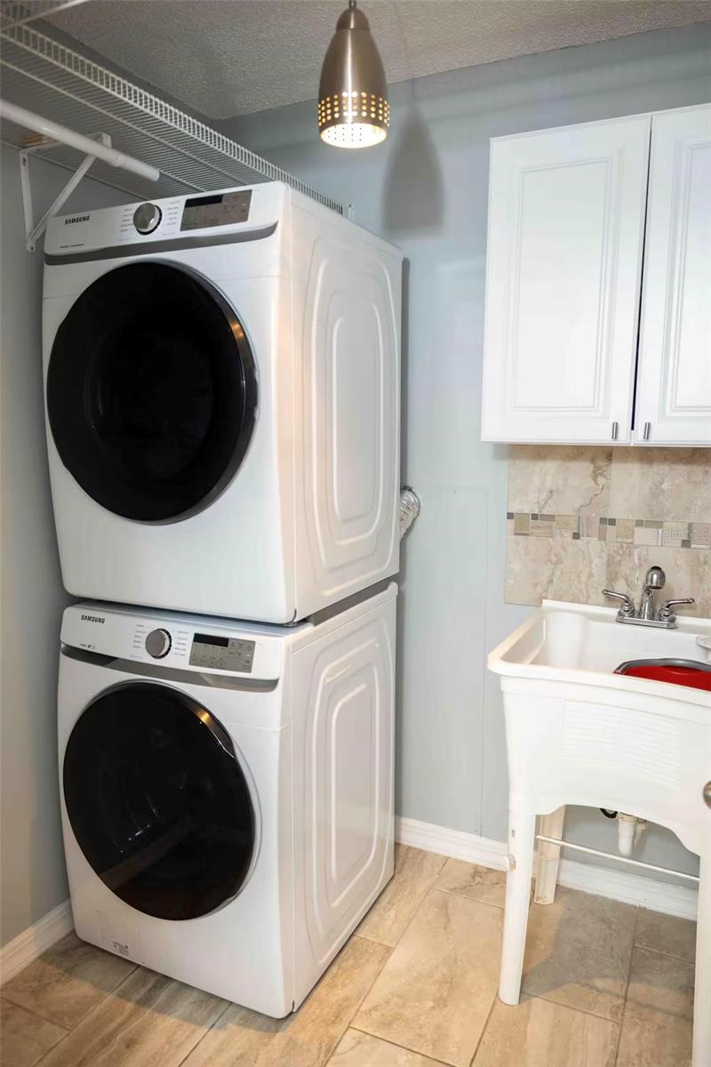 Image 12 of 13 For 914 Cimmeron Drive