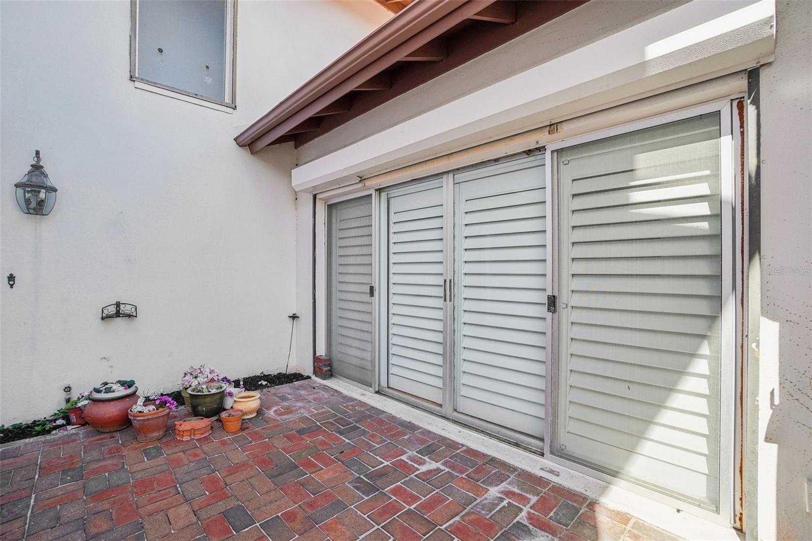 Image 13 of 41 For 7501 Cumberland Road 20