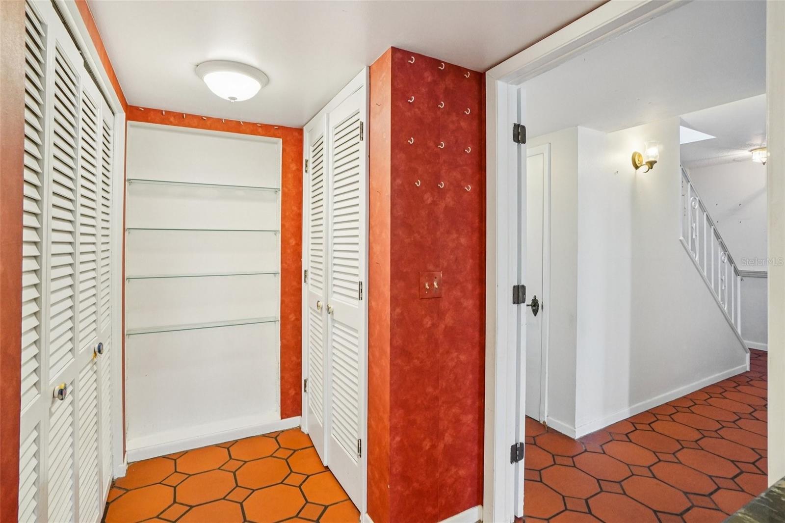 Image 24 of 41 For 7501 Cumberland Road 20