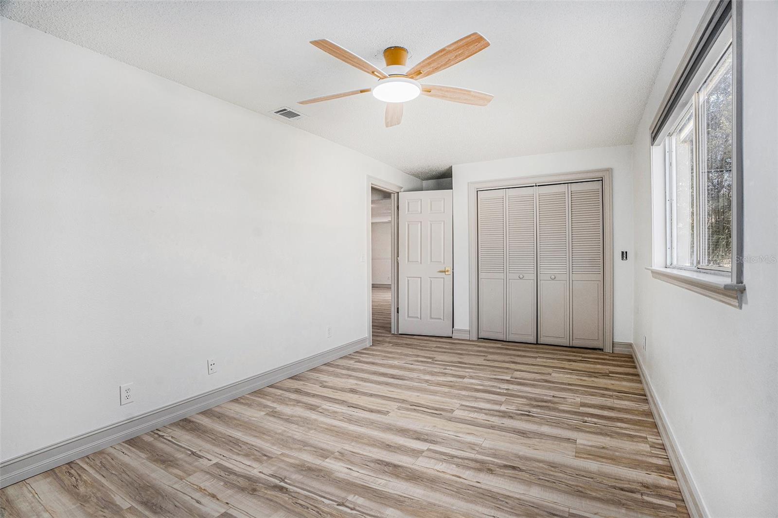 Image 18 of 26 For 403 Carolina Avenue