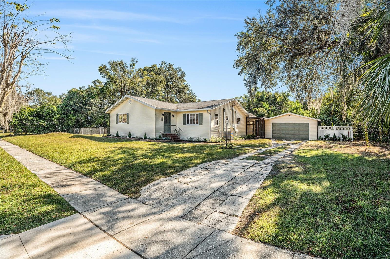 Image 2 of 26 For 403 Carolina Avenue