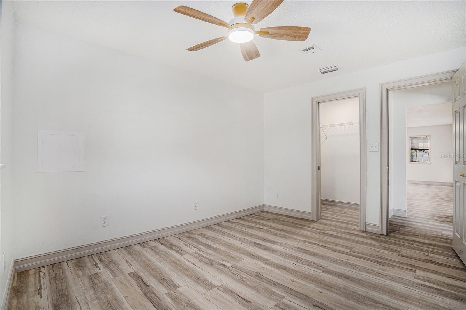 Image 20 of 26 For 403 Carolina Avenue