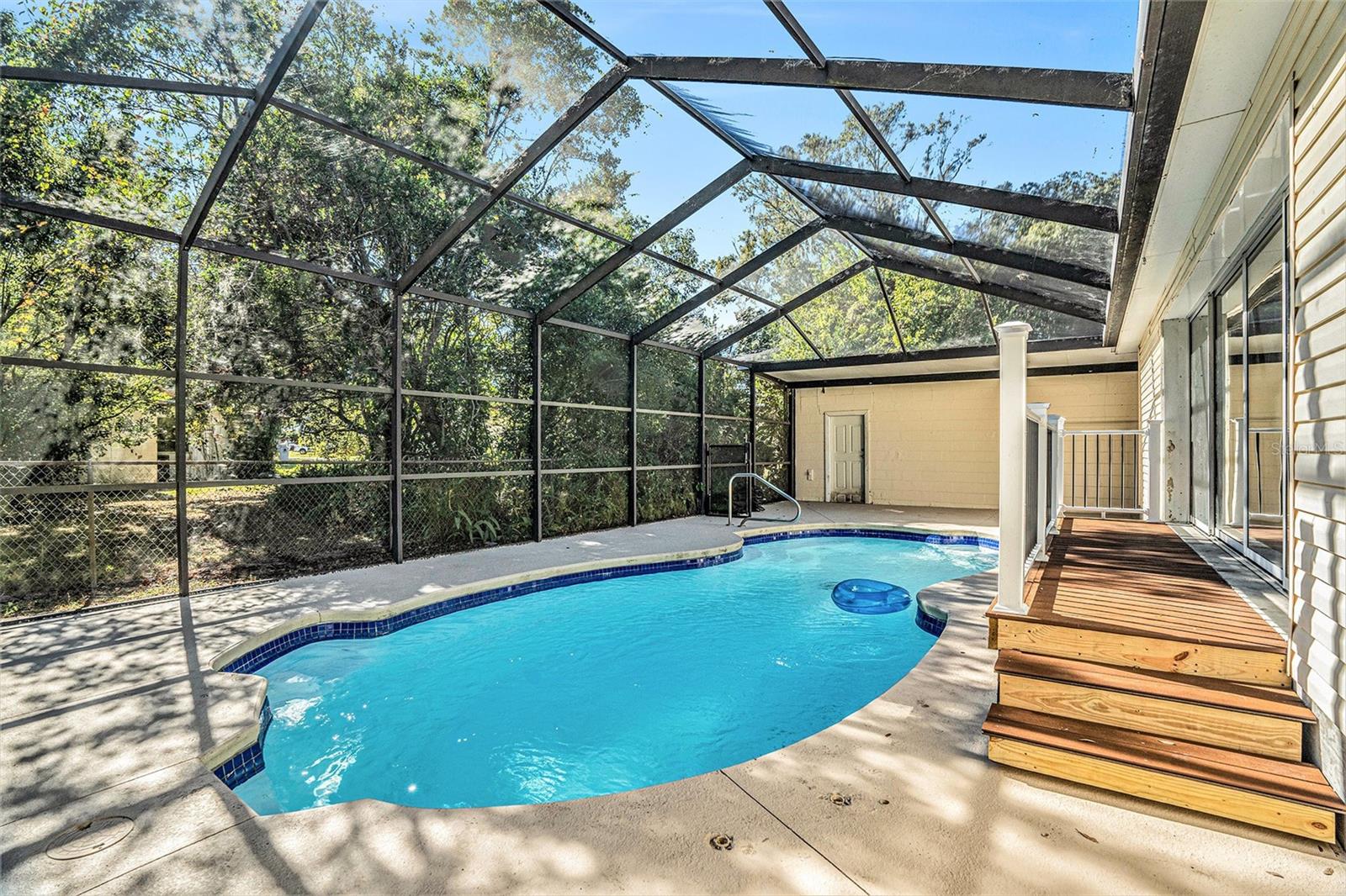 Image 23 of 26 For 403 Carolina Avenue