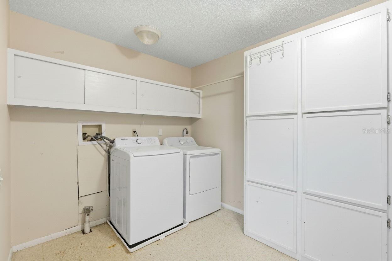 Image 28 of 64 For 6188 80th Street N 310