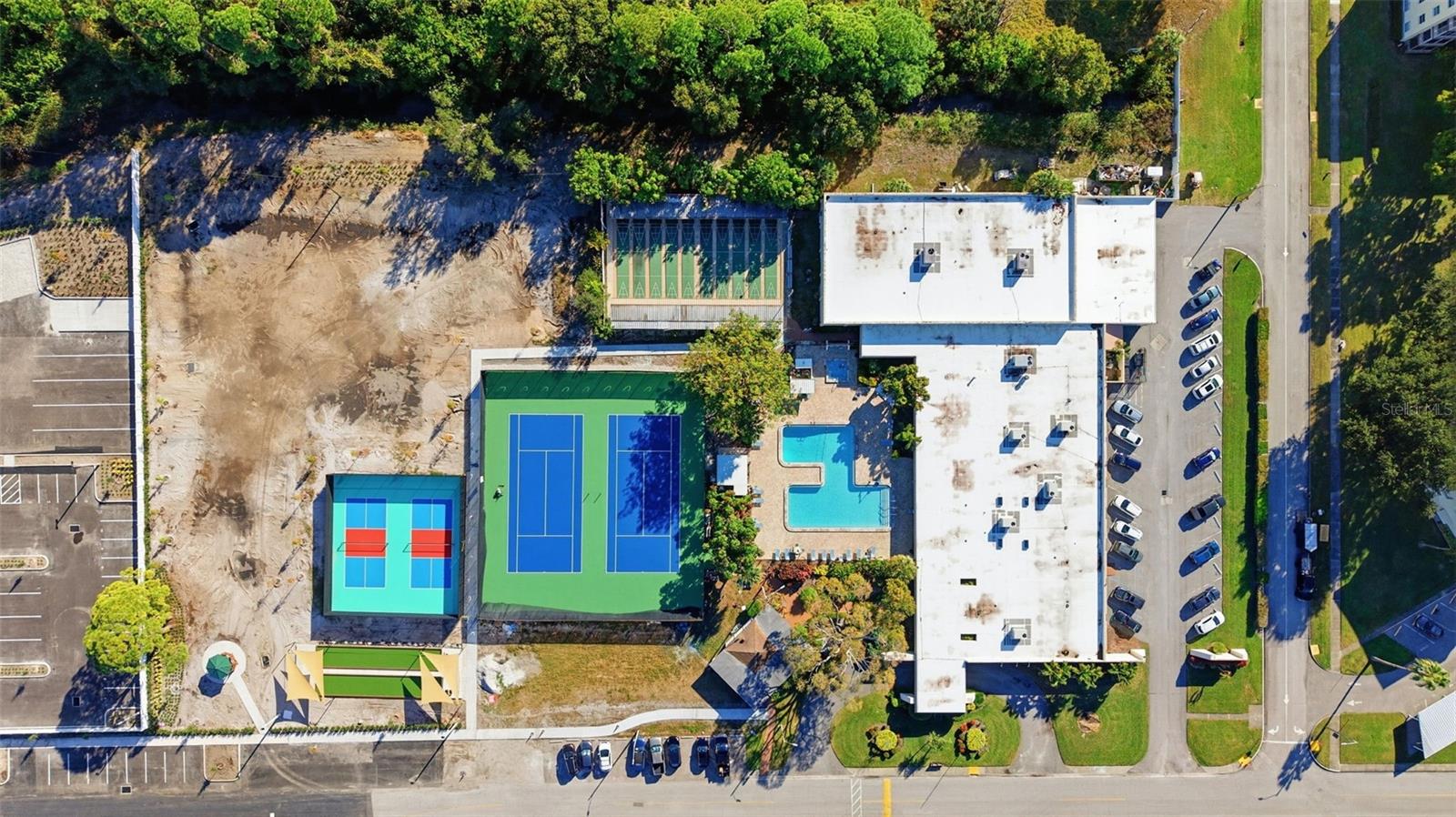 Image 46 of 64 For 6188 80th Street N 310