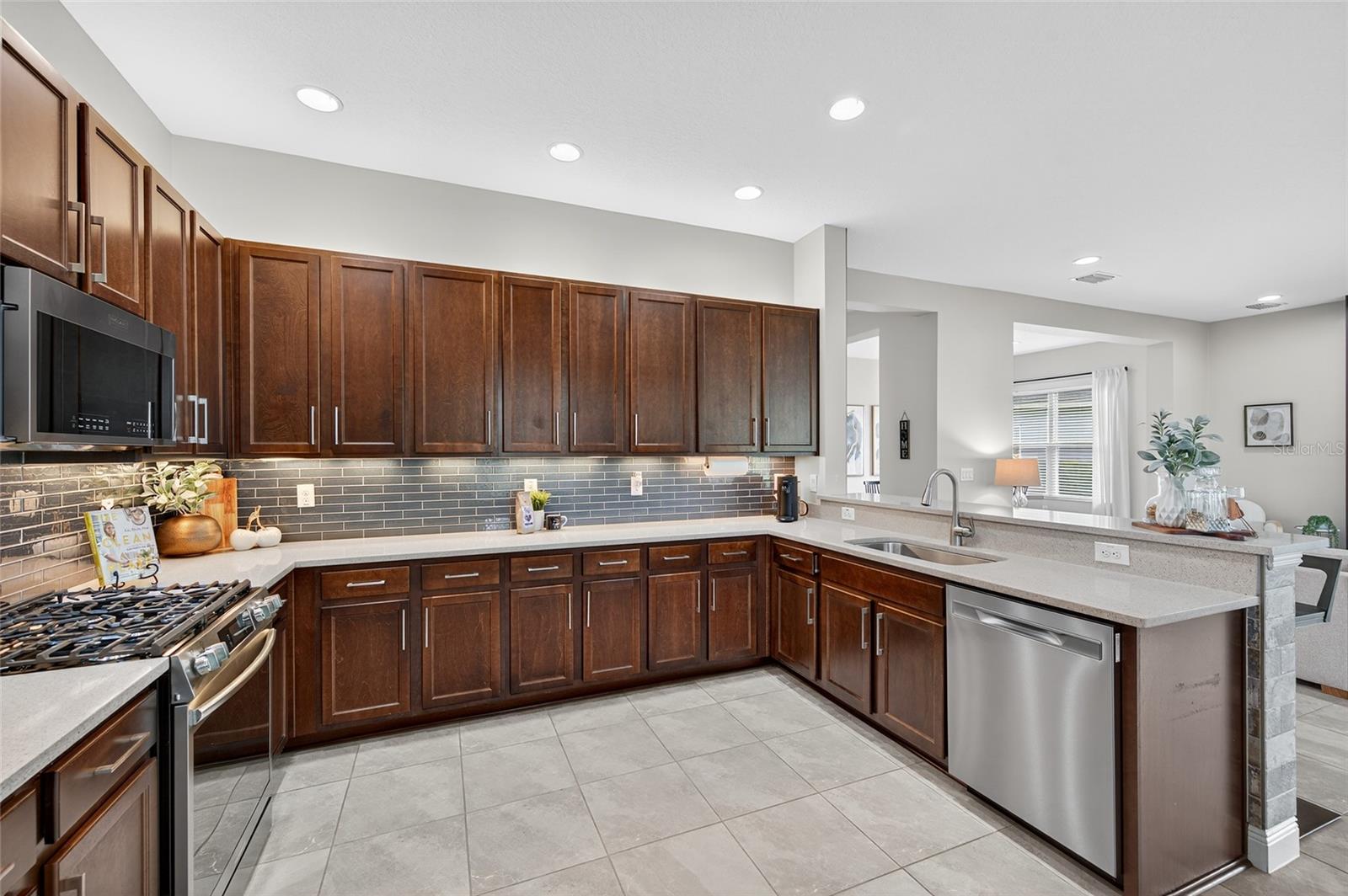 Image 14 of 45 For 2871 Tarragona Way