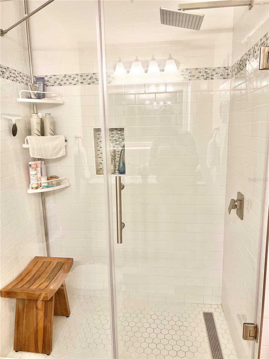 Image 12 of 44 For 835 Gulf Boulevard 101