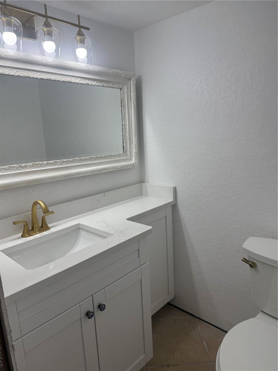 Image 17 of 44 For 835 Gulf Boulevard 101