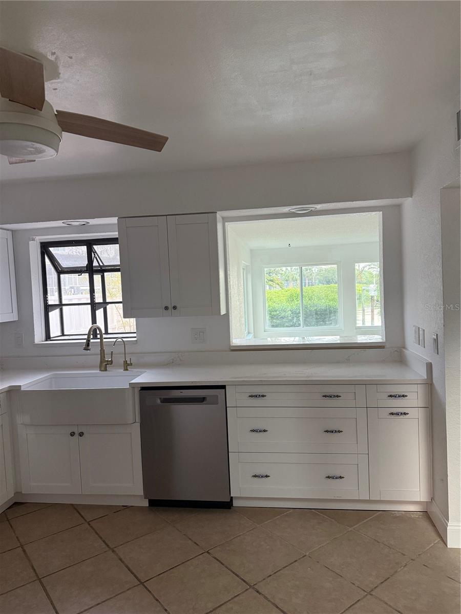 Image 9 of 44 For 835 Gulf Boulevard 101