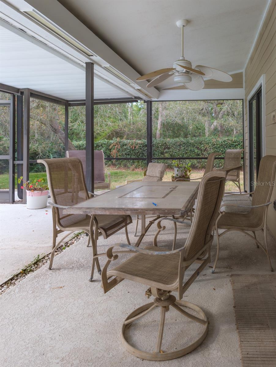 Image 12 of 61 For 346 Carson Lane