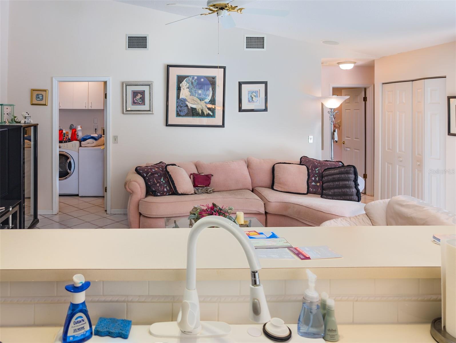 Image 16 of 61 For 346 Carson Lane