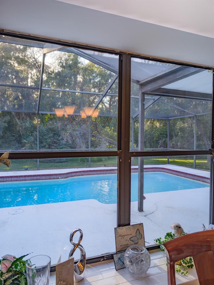 Image 19 of 61 For 346 Carson Lane