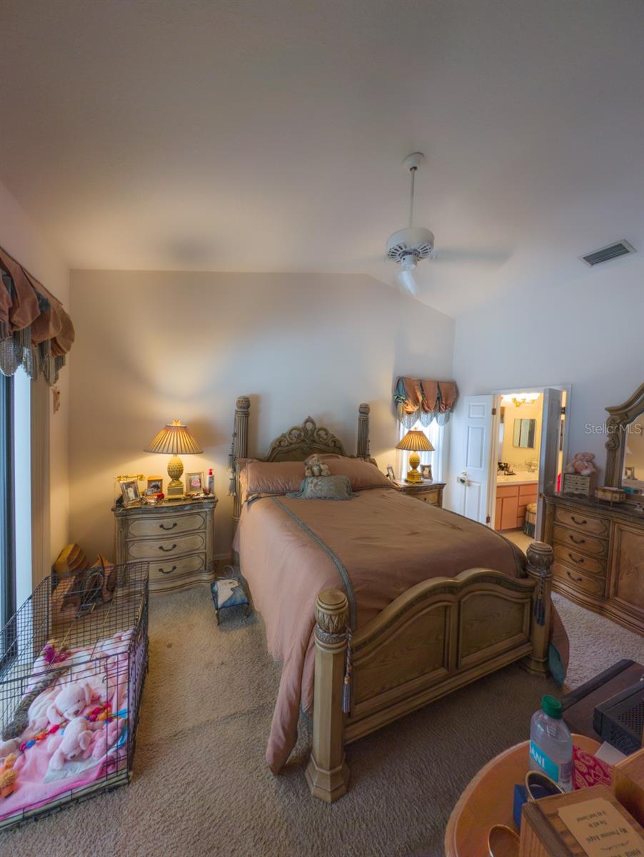 Image 28 of 61 For 346 Carson Lane