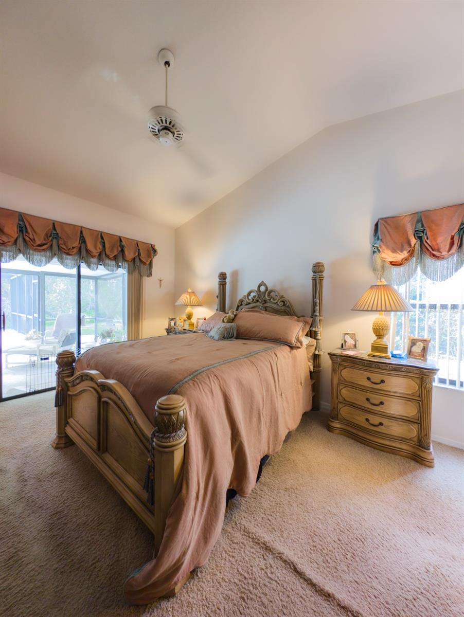 Image 29 of 61 For 346 Carson Lane