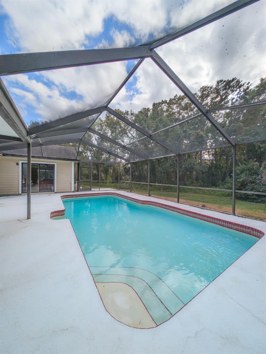 Image 46 of 61 For 346 Carson Lane