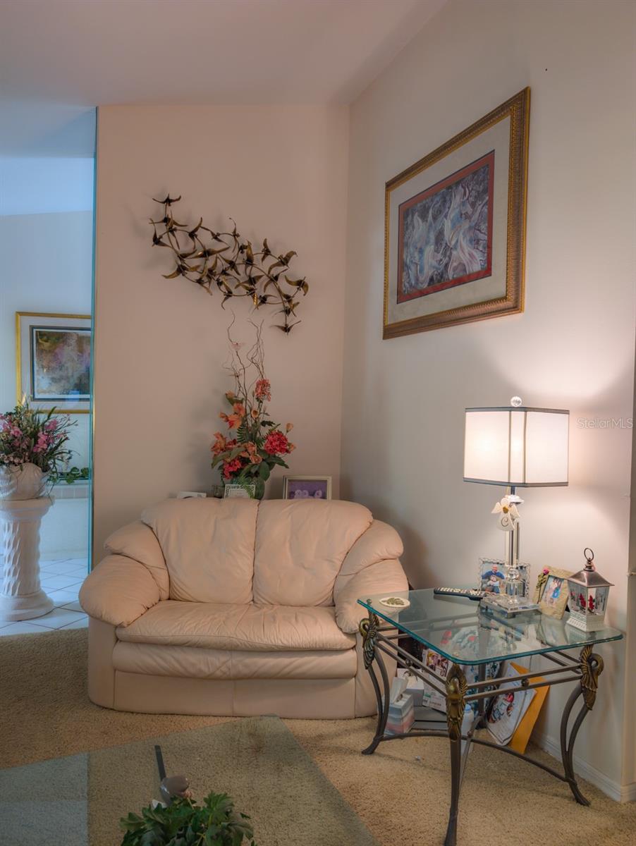 Image 7 of 61 For 346 Carson Lane