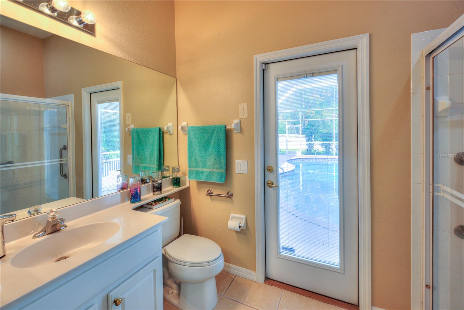 Image 22 of 34 For 17388 Emerald Chase Drive