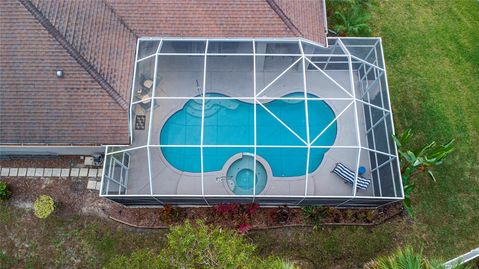 Image 4 of 34 For 17388 Emerald Chase Drive