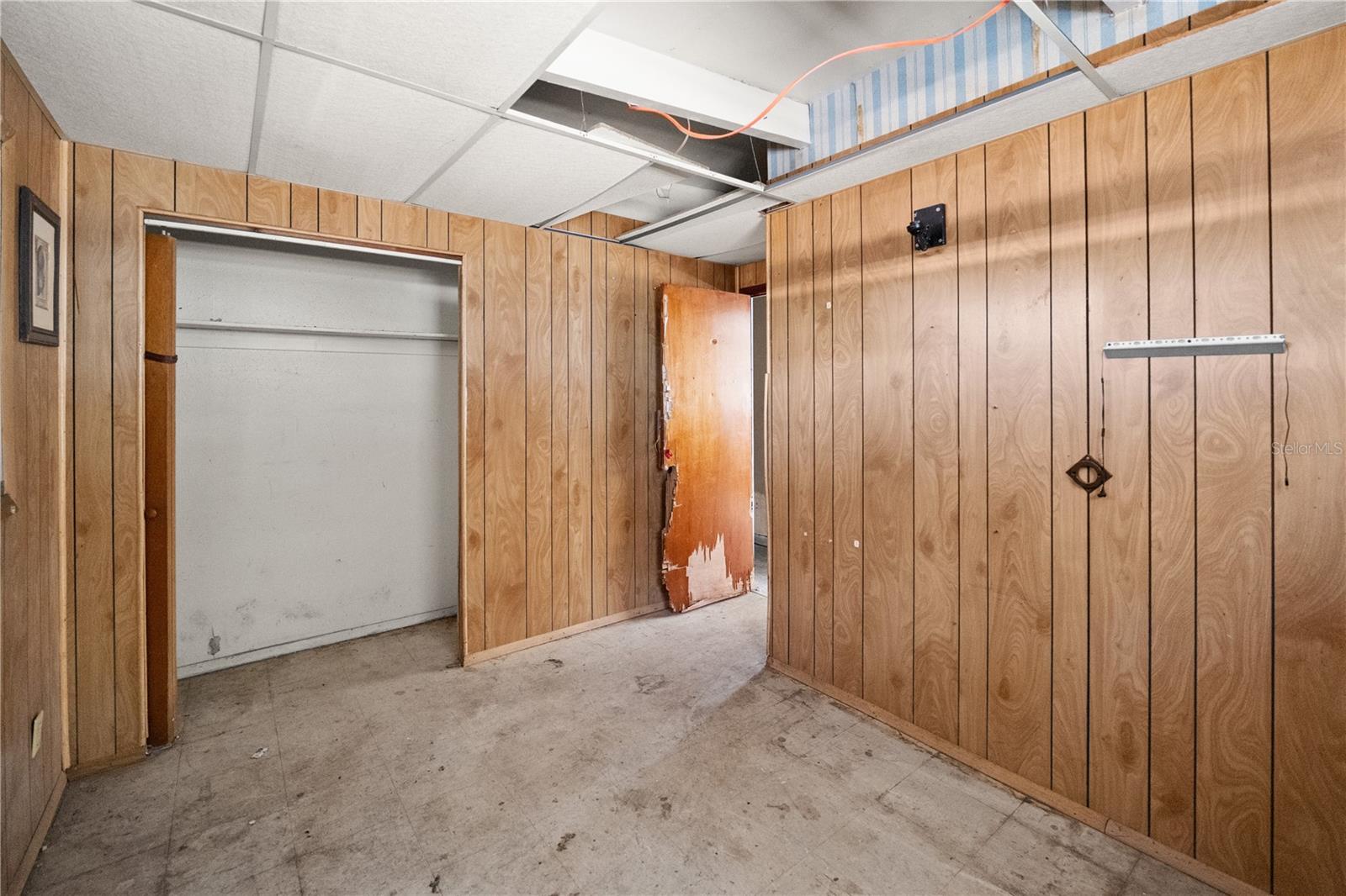 Image 7 of 15 For 1703 Warrington Way