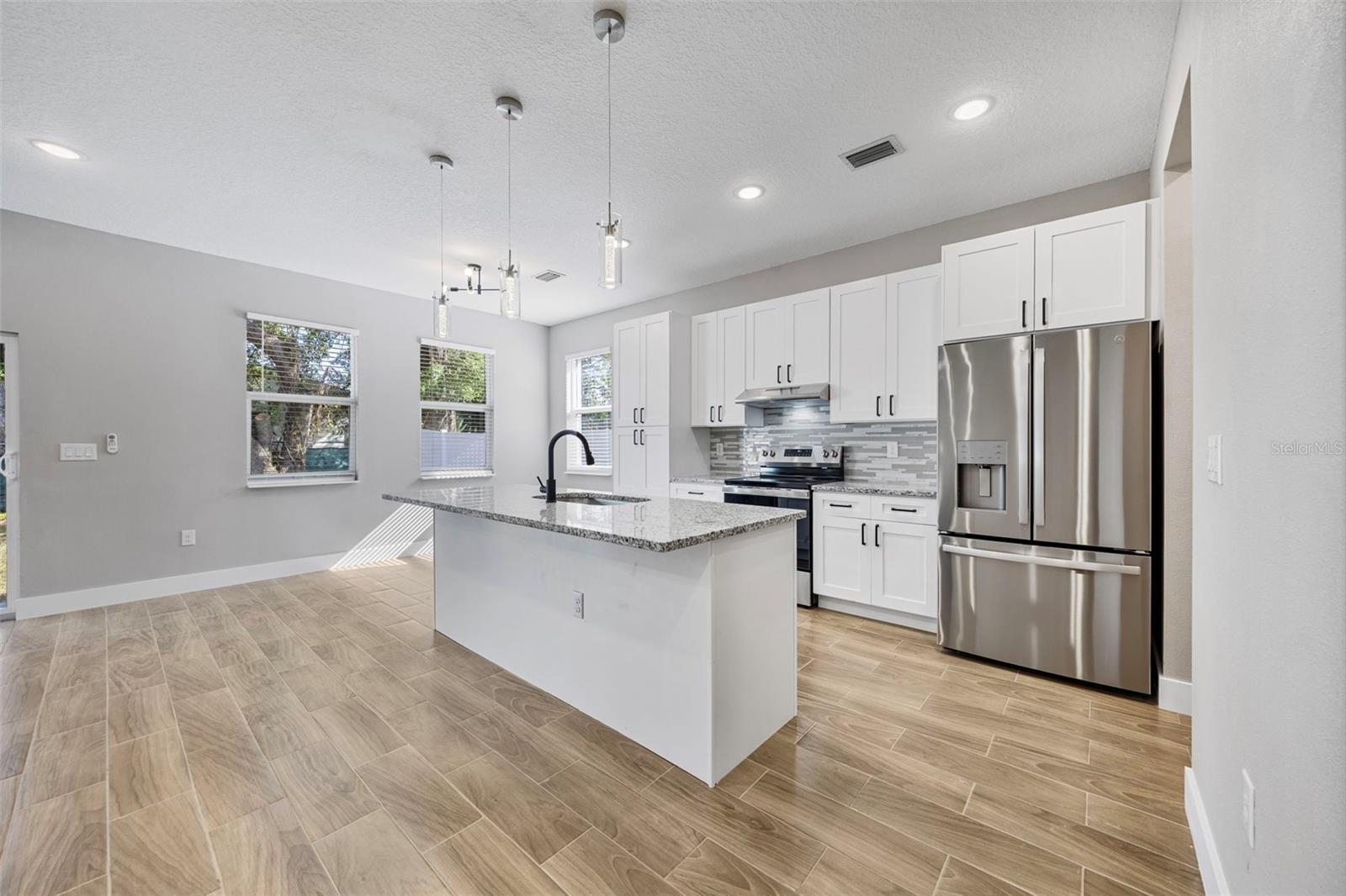 Image 12 of 35 For 4015 29th Street