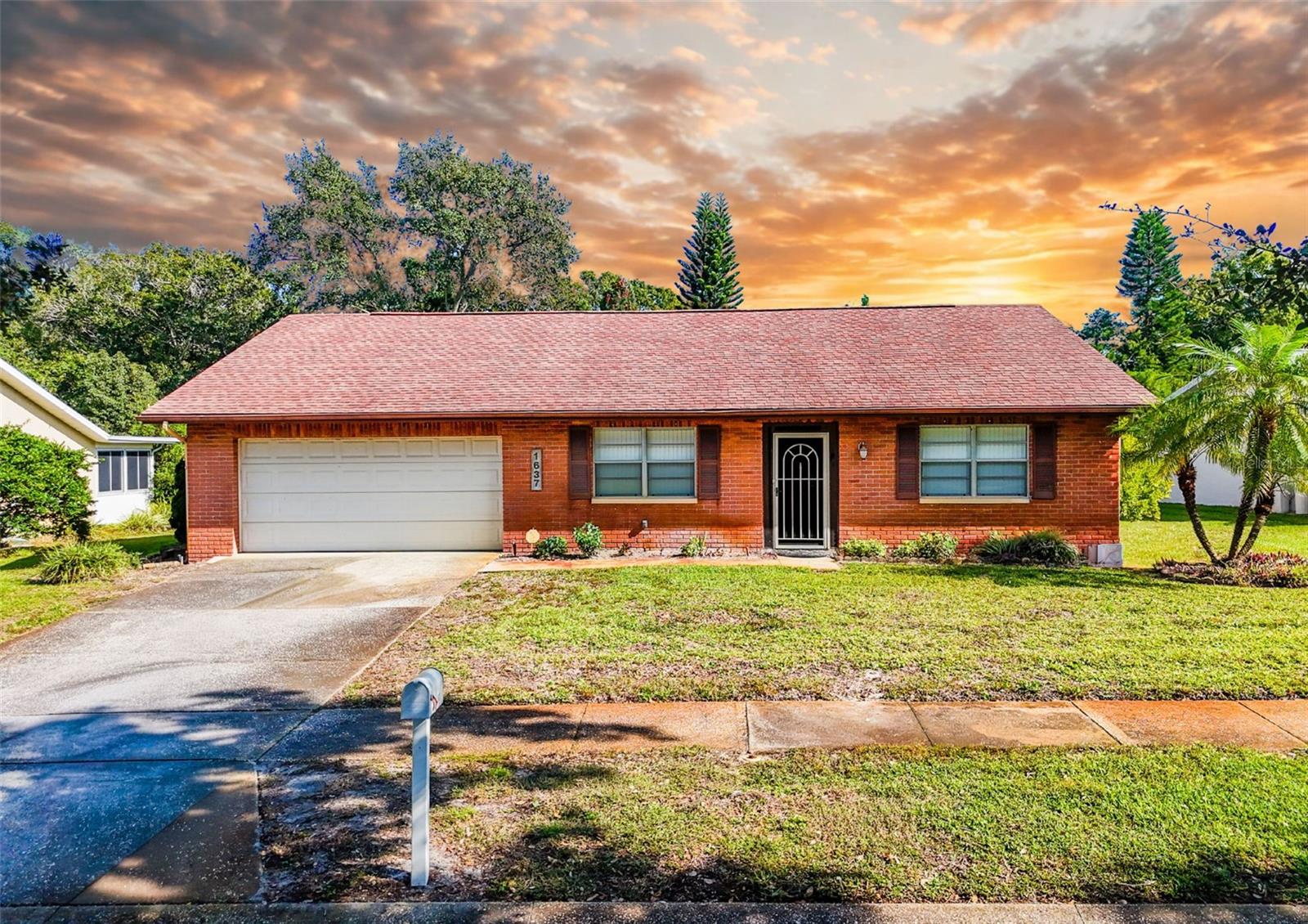 Image 3 of 51 For 1637 Caledonia Drive