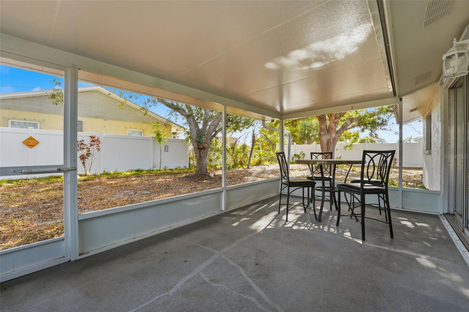 Image 21 of 30 For 2551 12th Street