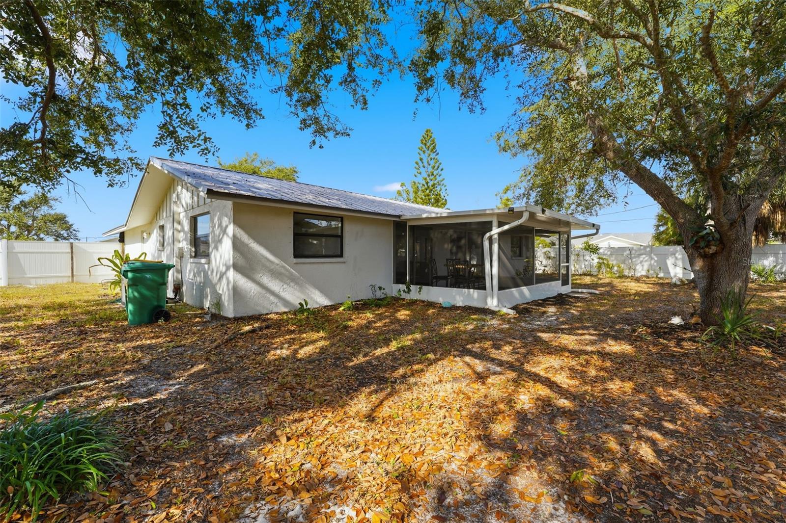 Image 24 of 30 For 2551 12th Street