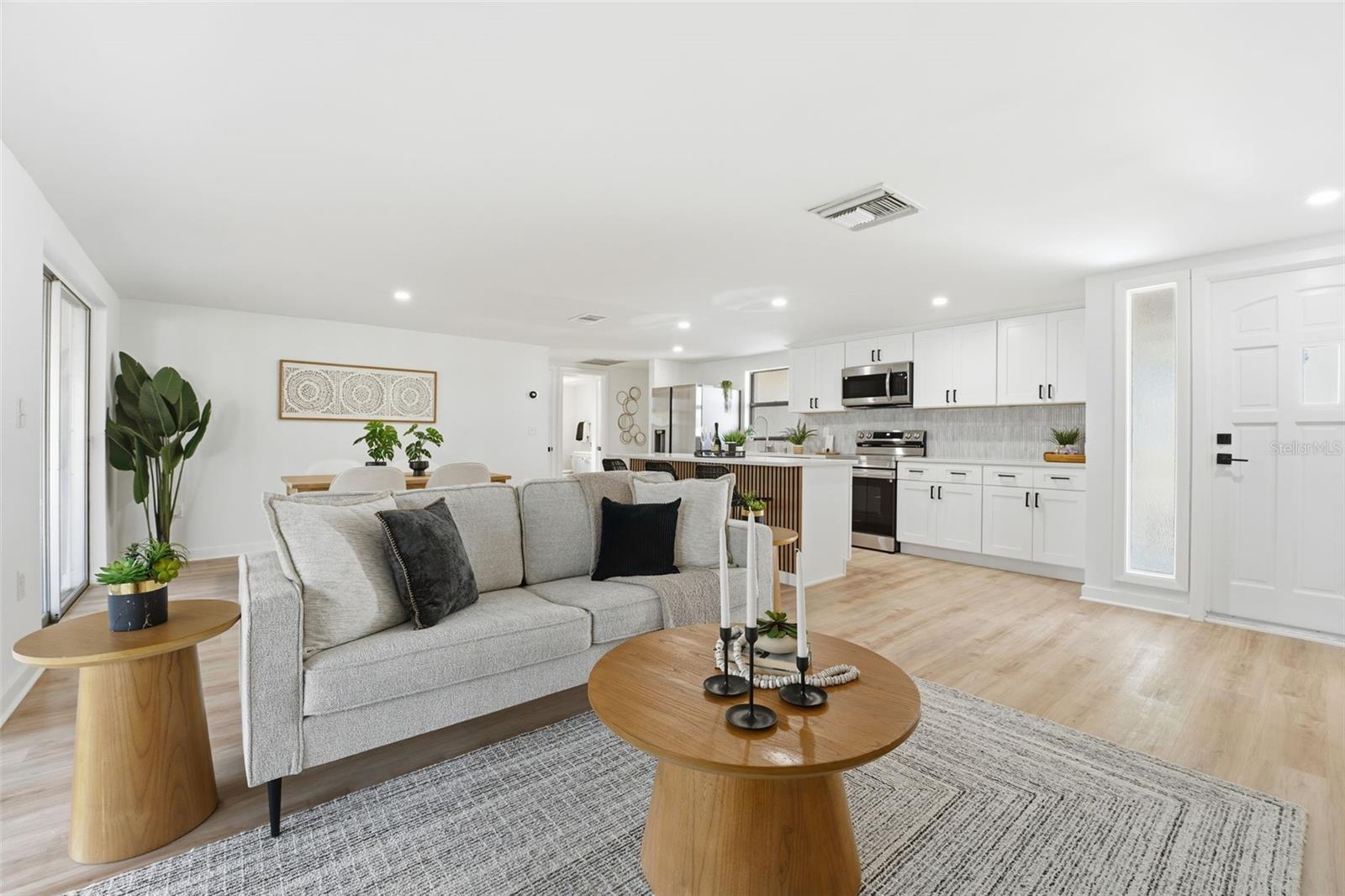 Image 4 of 30 For 2551 12th Street