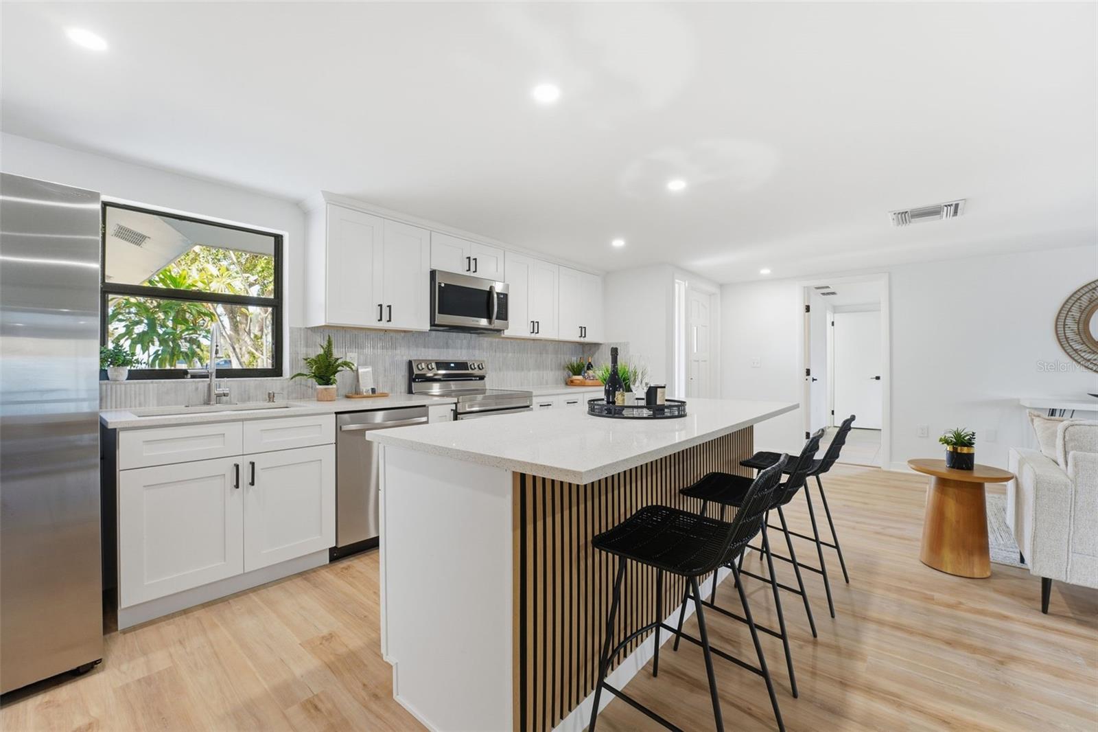 Image 5 of 30 For 2551 12th Street