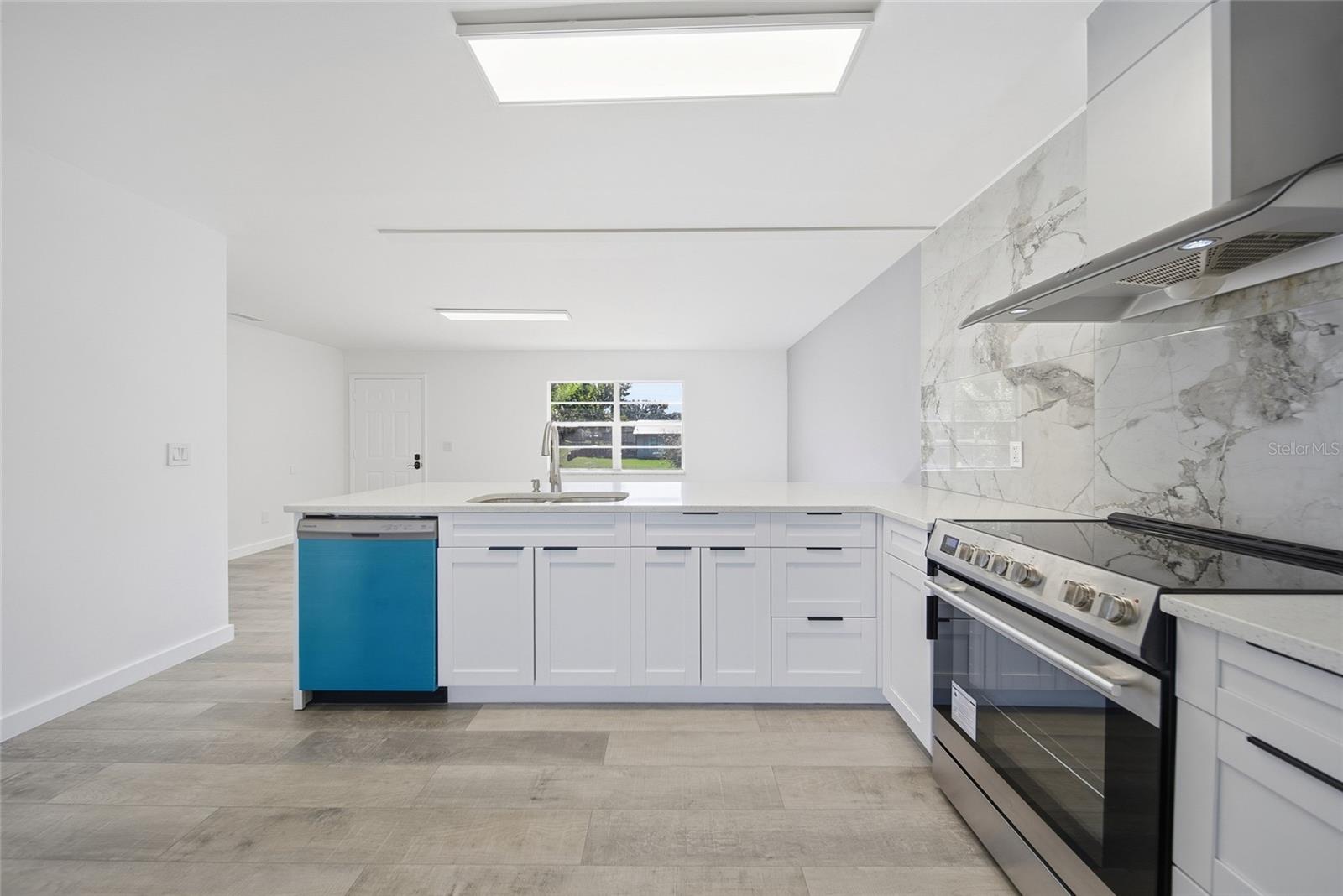 Image 9 of 34 For 34815 Gardenia Way