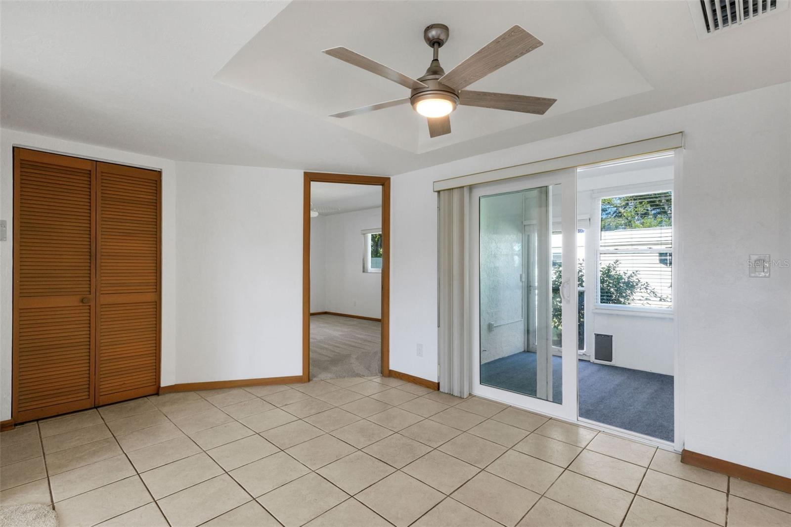 Image 12 of 58 For 2010 7th Place Sw