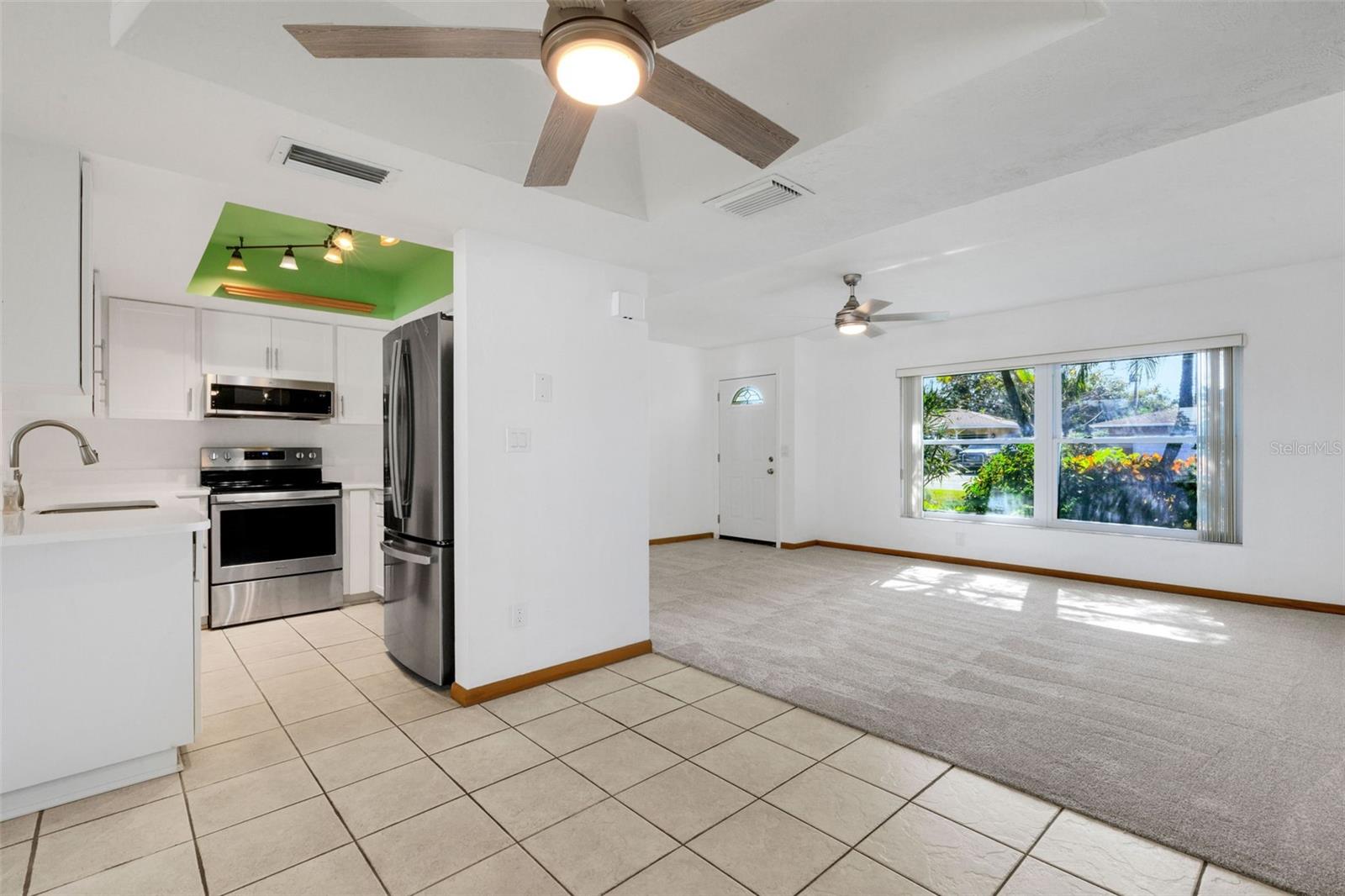 Image 14 of 58 For 2010 7th Place Sw