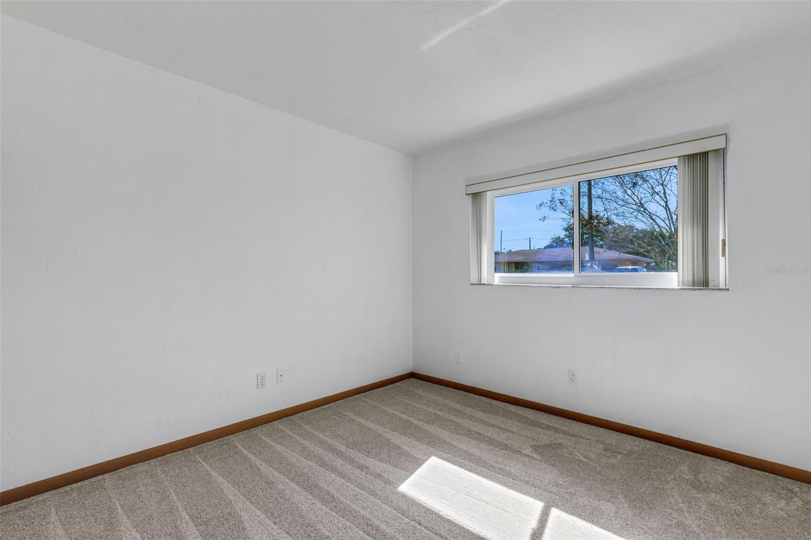 Image 23 of 58 For 2010 7th Place Sw