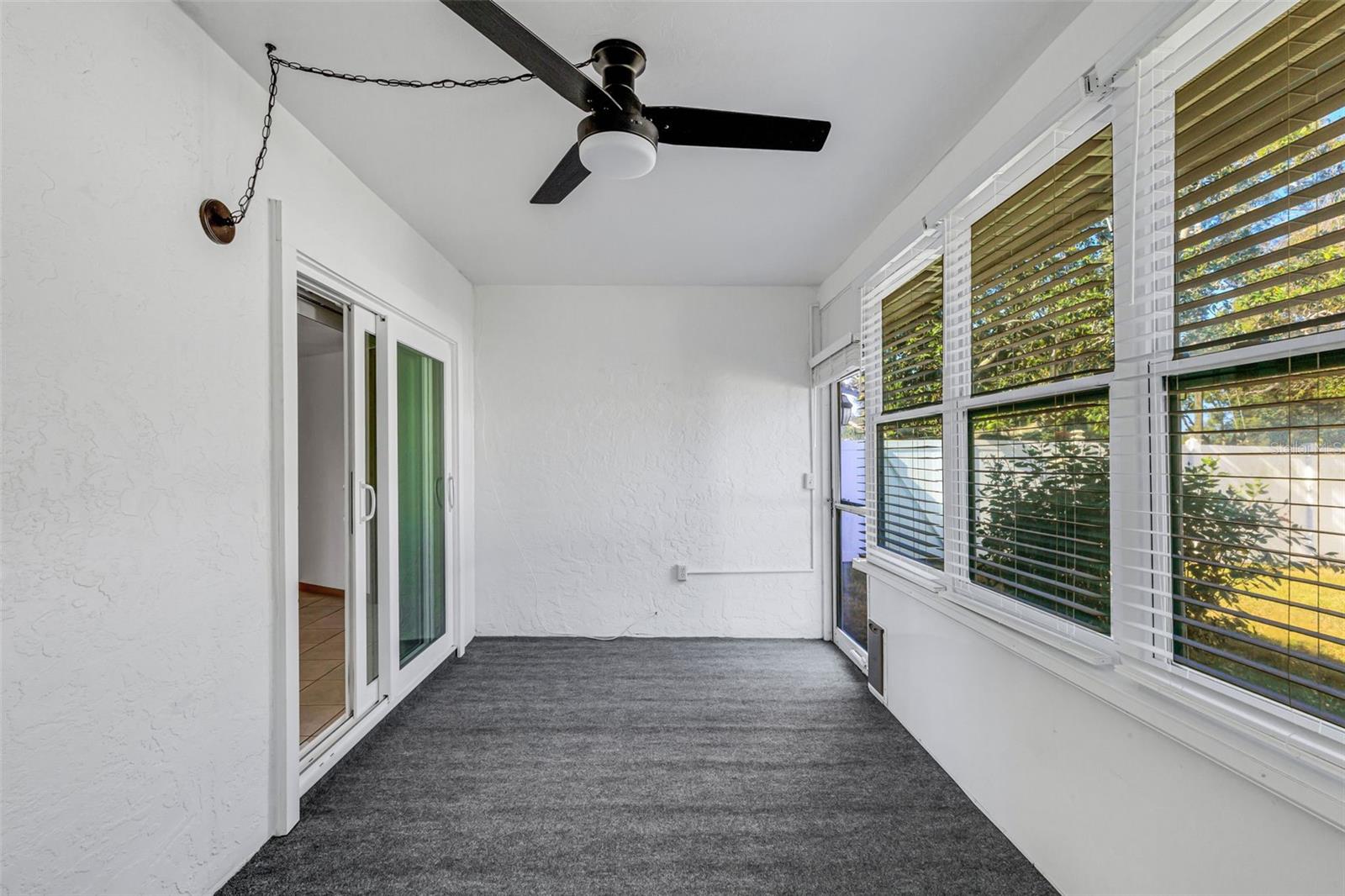 Image 33 of 58 For 2010 7th Place Sw