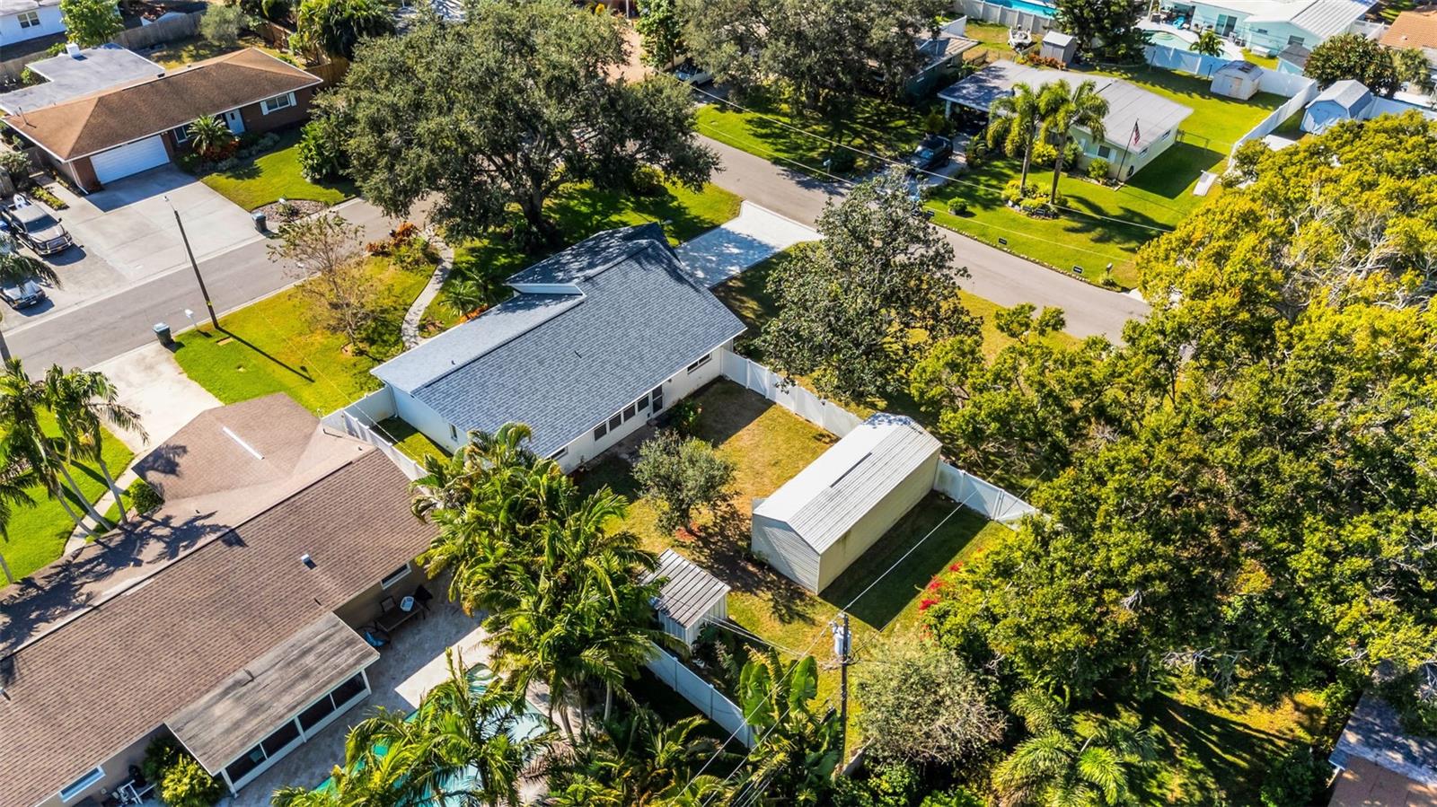 Image 52 of 58 For 2010 7th Place Sw