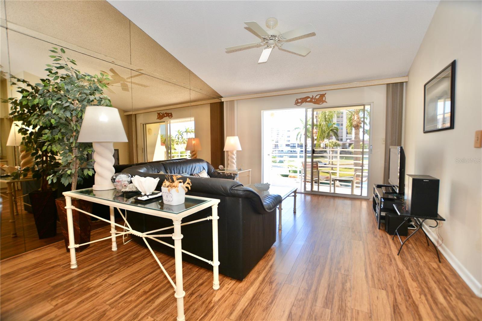 Image 12 of 54 For 6047 Bahia Del Mar Boulevard 264