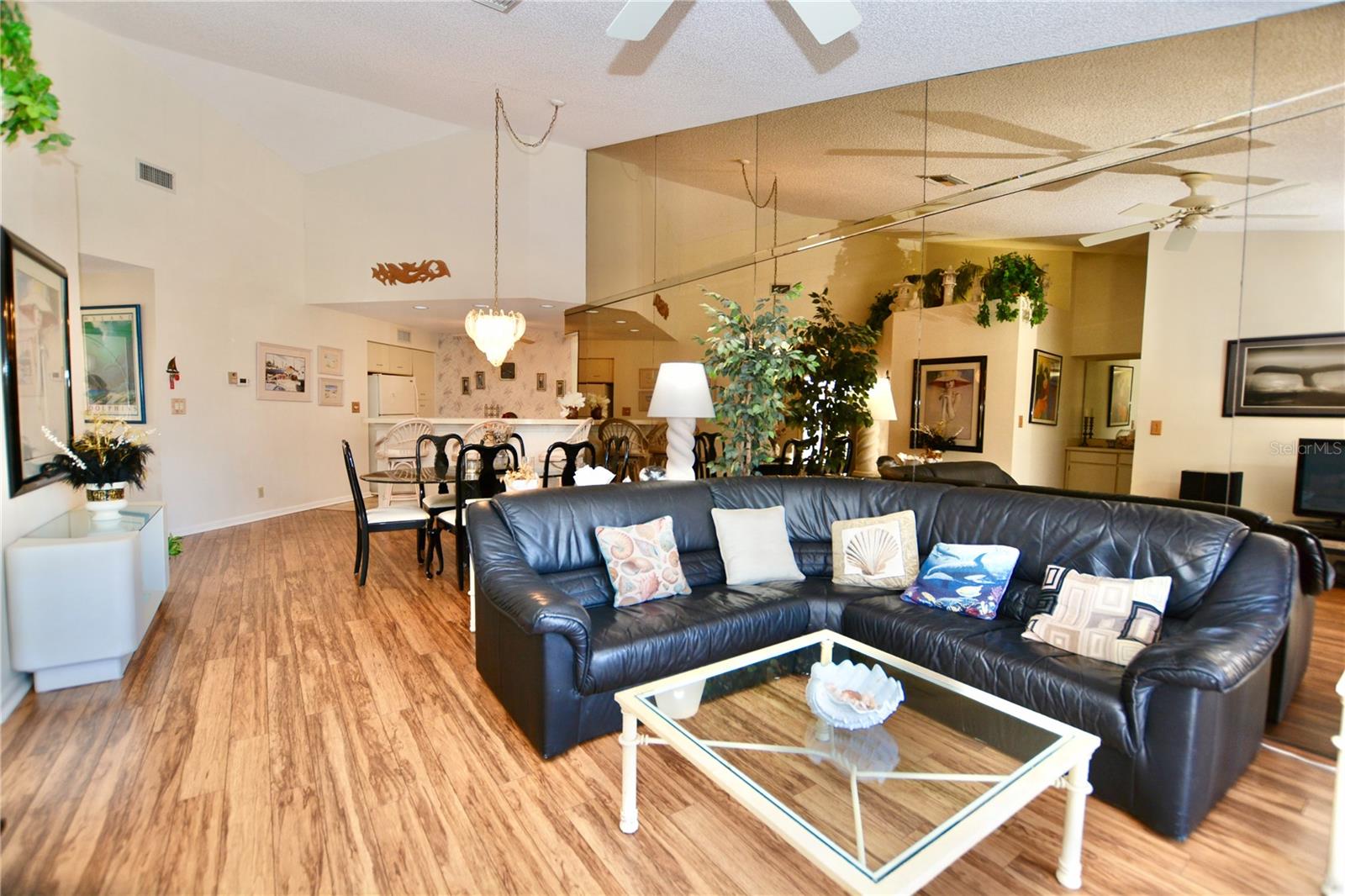 Image 13 of 54 For 6047 Bahia Del Mar Boulevard 264