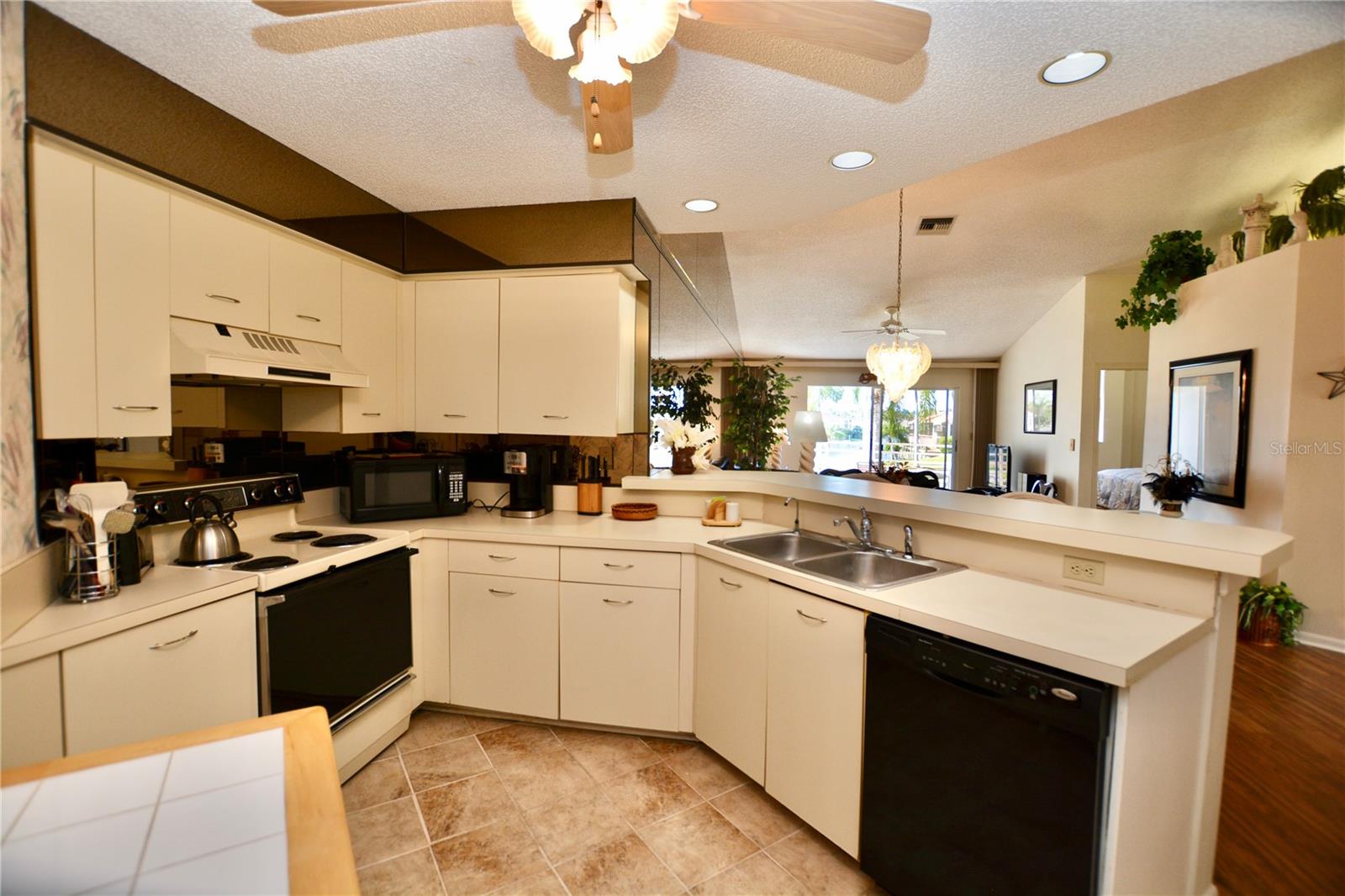 Image 20 of 54 For 6047 Bahia Del Mar Boulevard 264