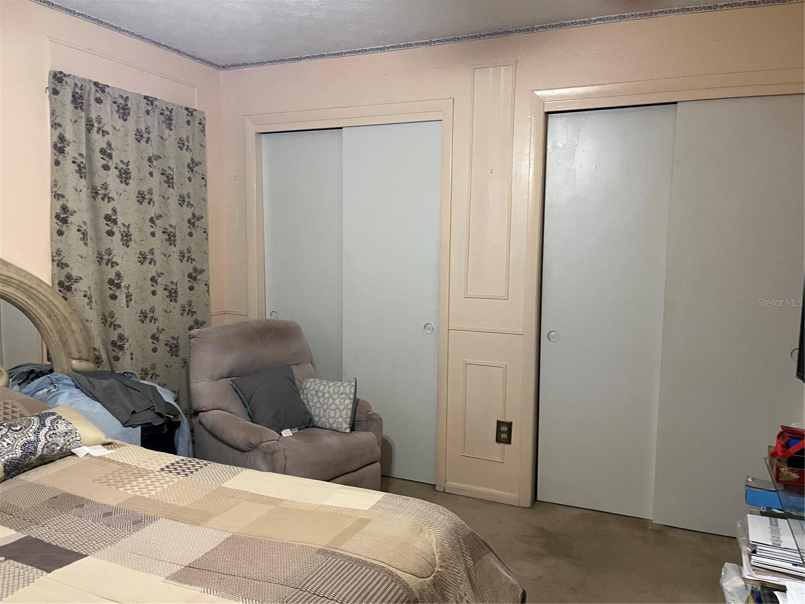 Image 8 of 10 For 8729 Calder Place