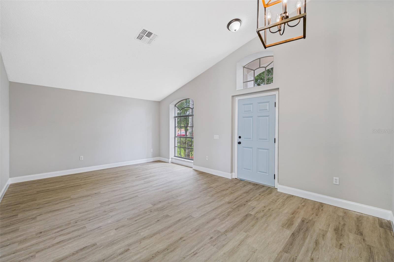 Image 25 of 36 For 31218 Baclan Drive