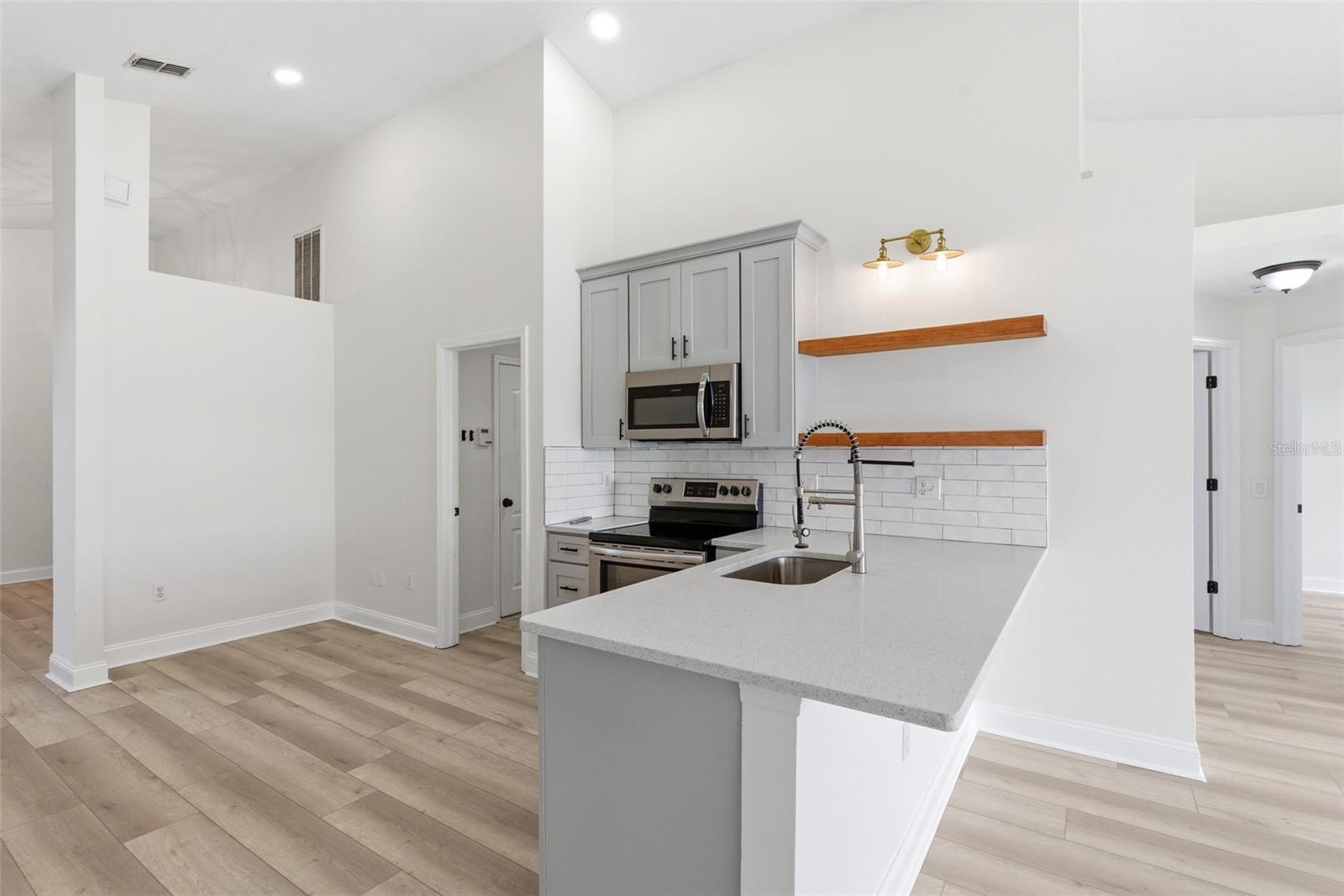 Image 32 of 36 For 31218 Baclan Drive