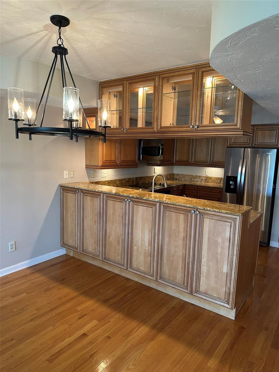 Image 12 of 39 For 370 Pinellas Bayway S C