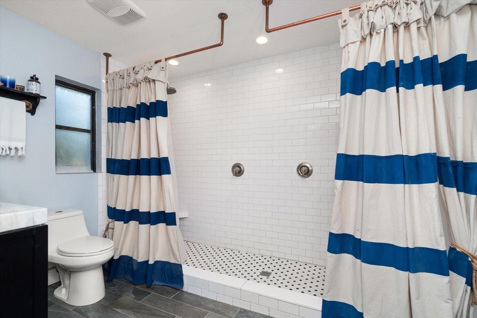 Image 10 of 29 For 1559 Roxburg Lane