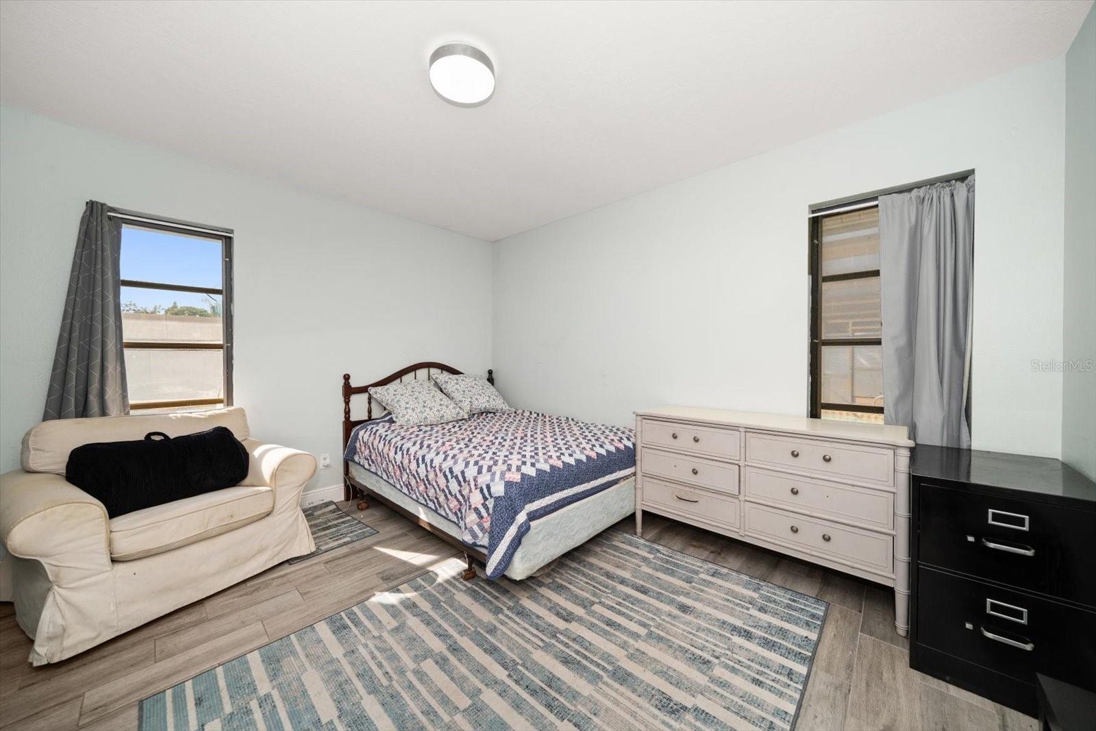 Image 15 of 29 For 1559 Roxburg Lane