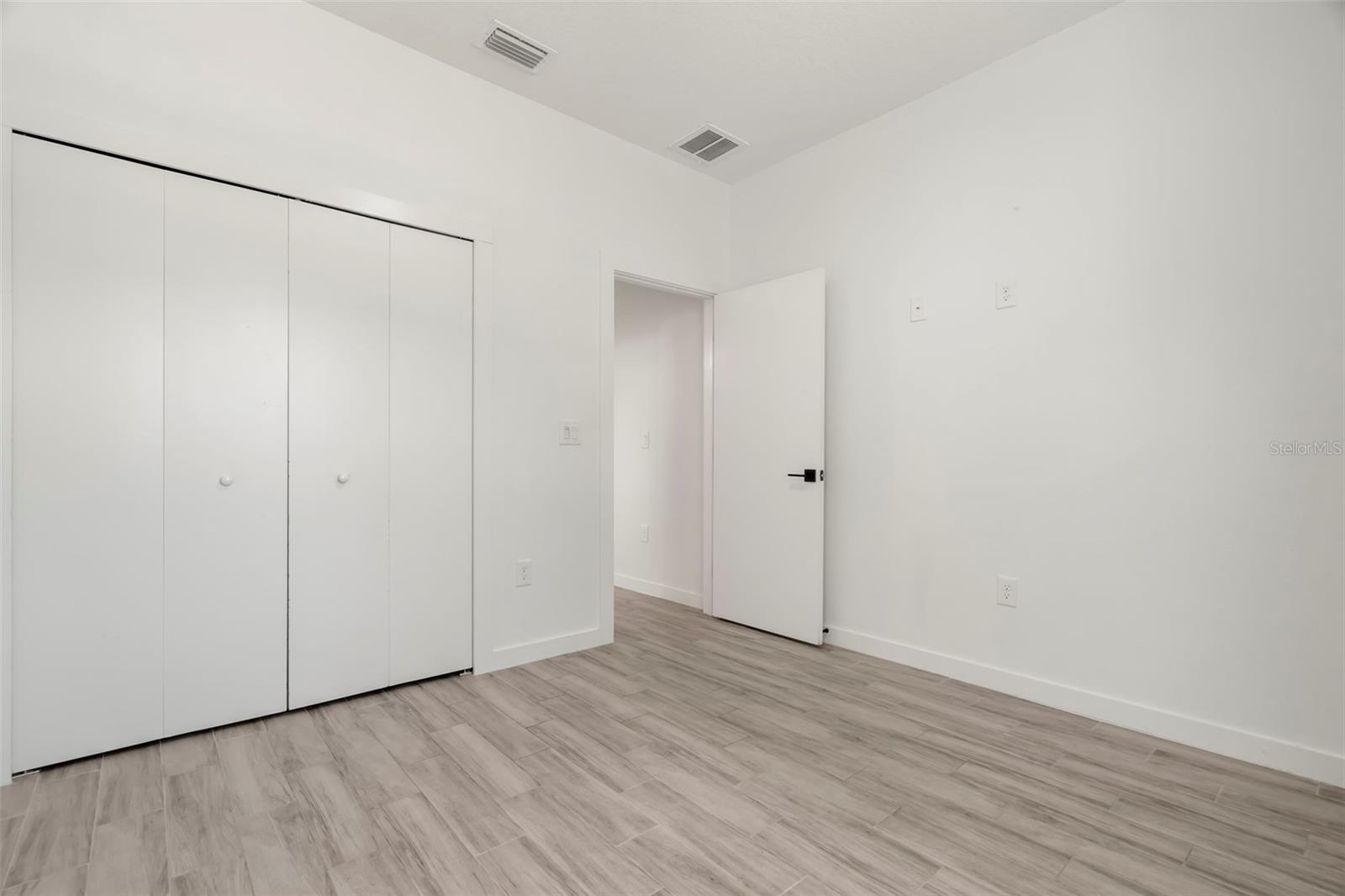 Image 25 of 32 For 133 Neving Drive